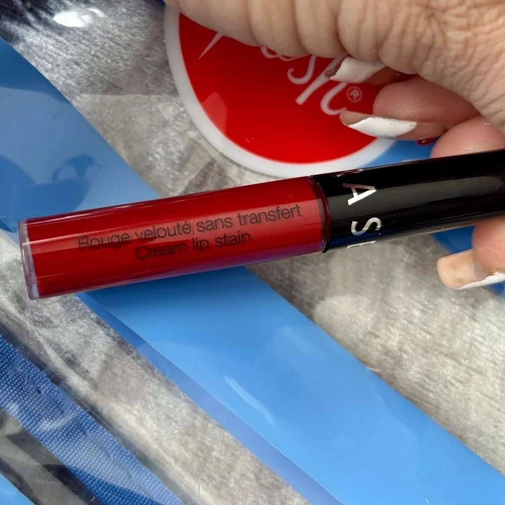 Brand New Lipstick Lip Gloss Bundle Sephora 96 RED VELVET Sally Hansen JOAH Bag